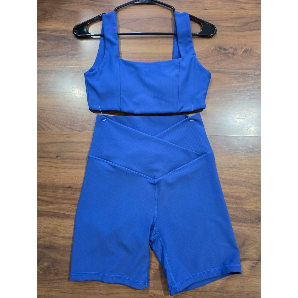 NWOT WILO The Label Activewear Set Size S Blue Ribbed Sports Bra & Biker Shorts